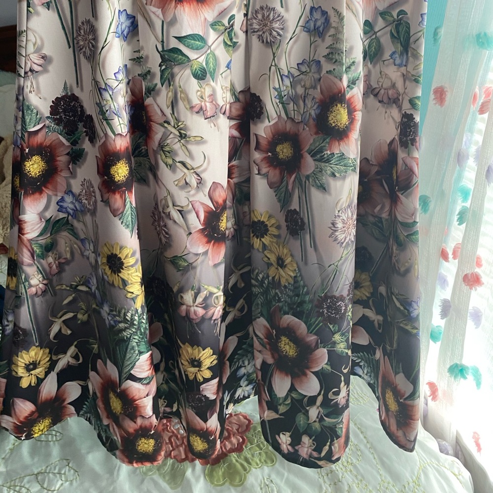 Size L skirt